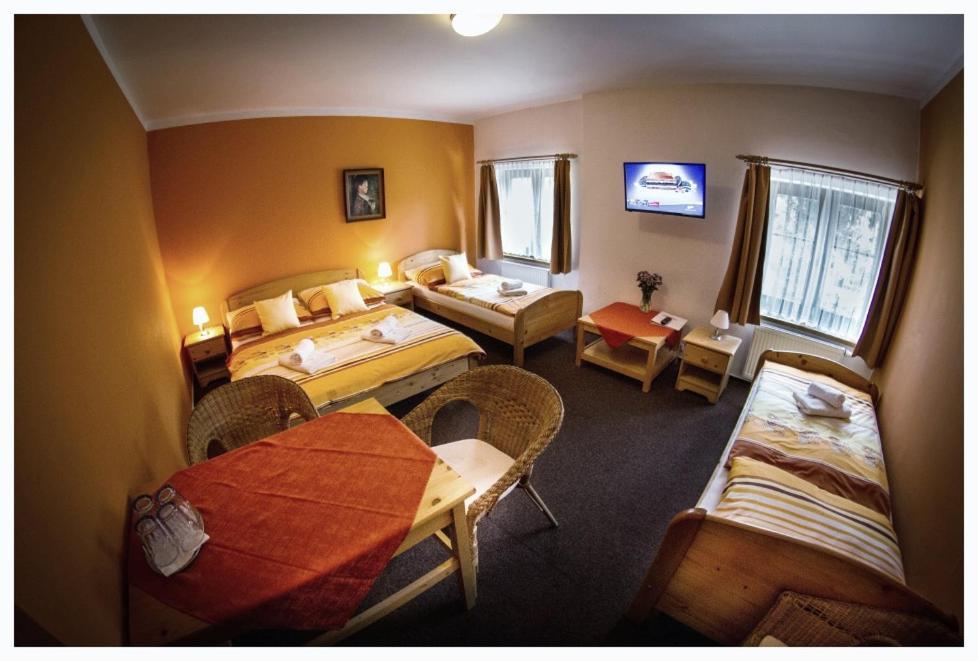 Horsky Hotel Snezenka Hynčice pod Sušinou Bagian luar foto
