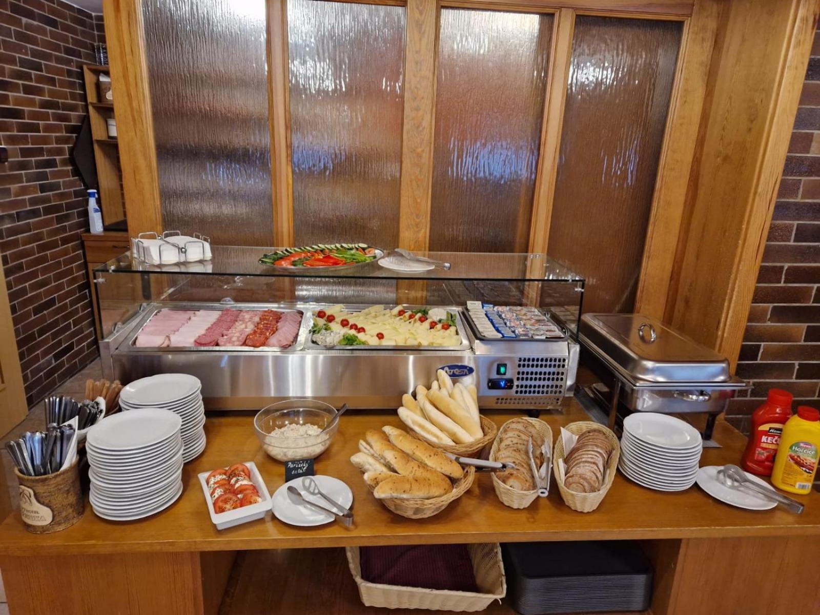 Horsky Hotel Snezenka Hynčice pod Sušinou Bagian luar foto